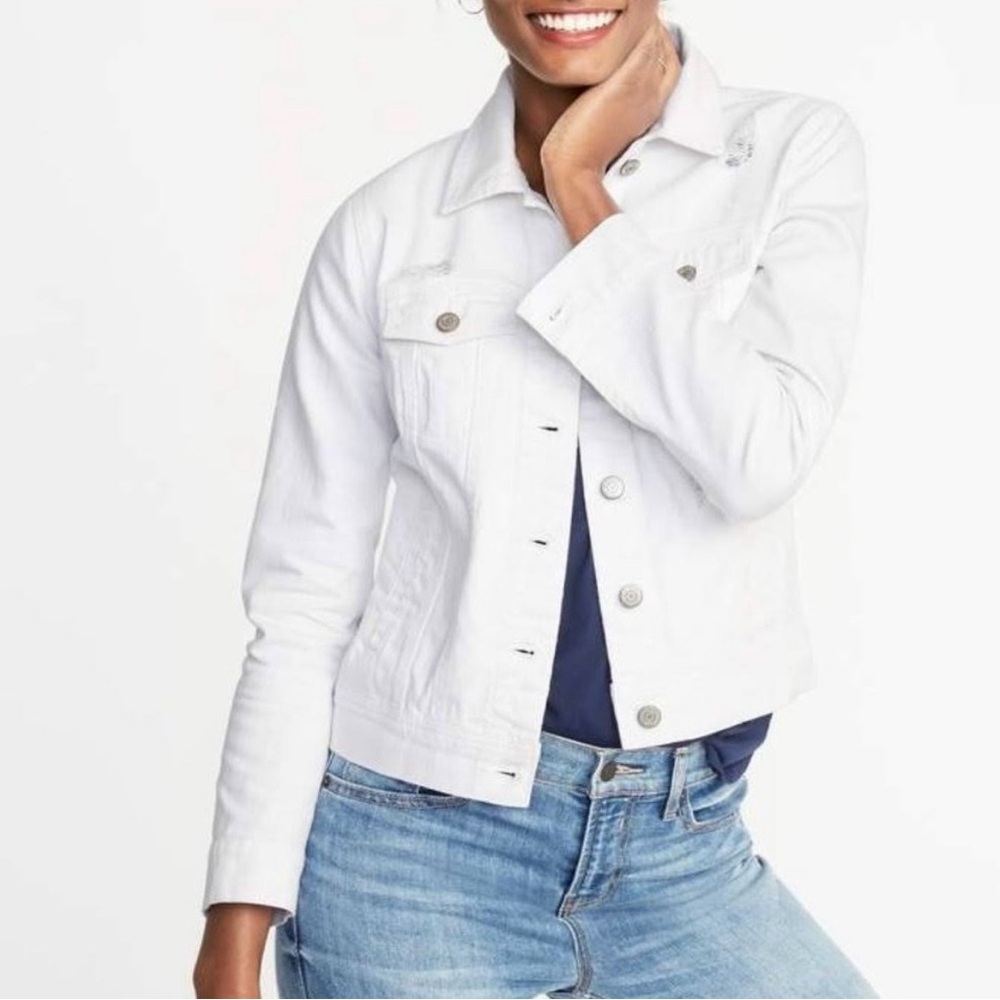 Old Navy very attractive jeans coat xl TG—-cool for the seasons!!